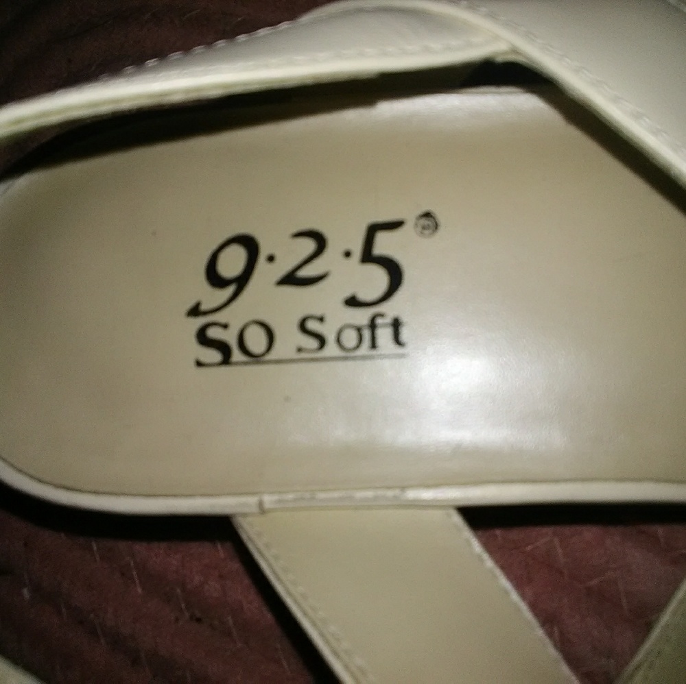 Heels - Picture 7 of 8